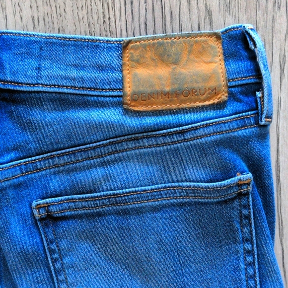 Denim Forum, The Nico mid rise skinny crop, denim, jeans, cropped, size 28 - Picture 5 of 5